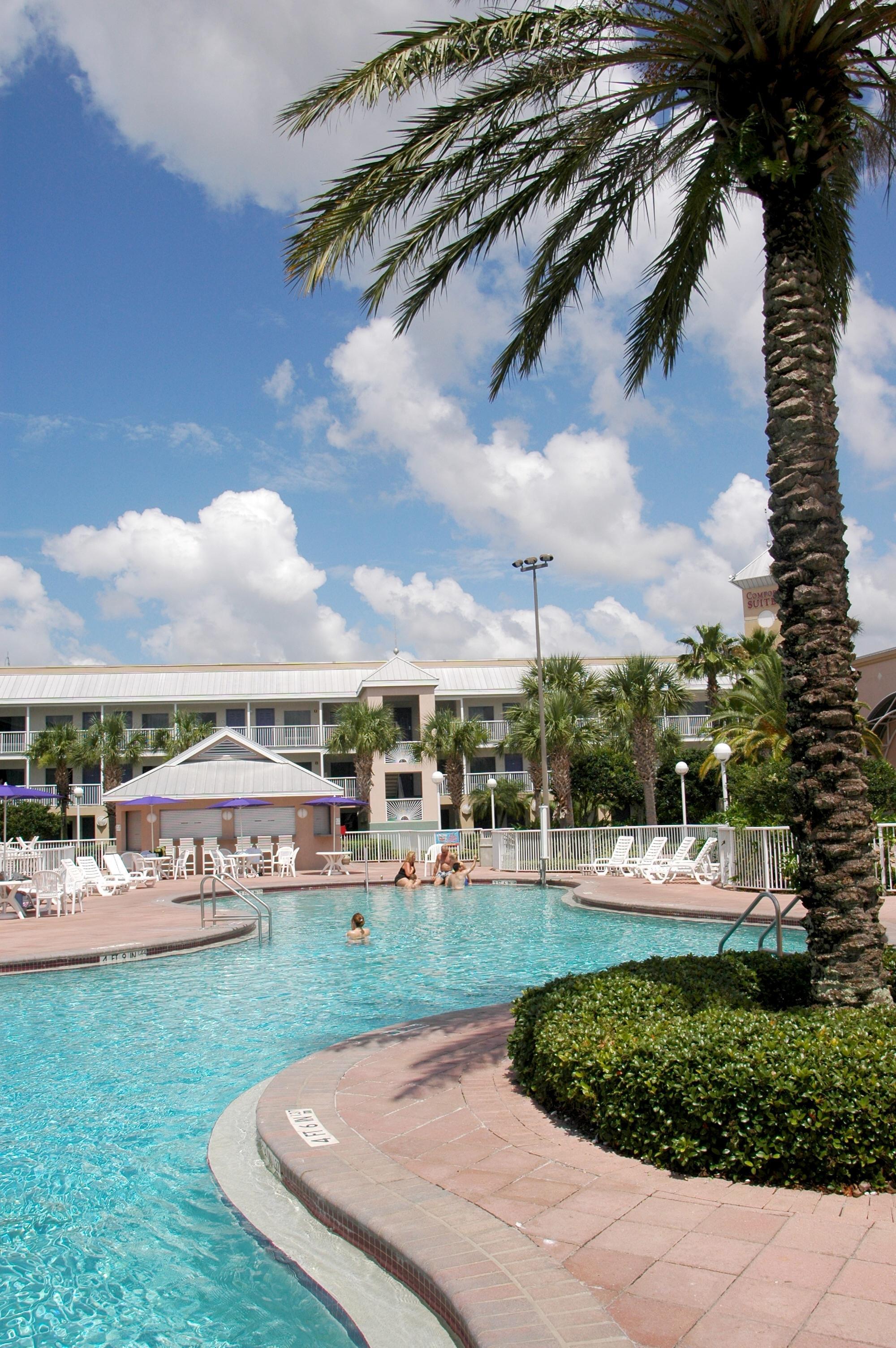 Maingate Garden Inn Kissimmee Bagian luar foto